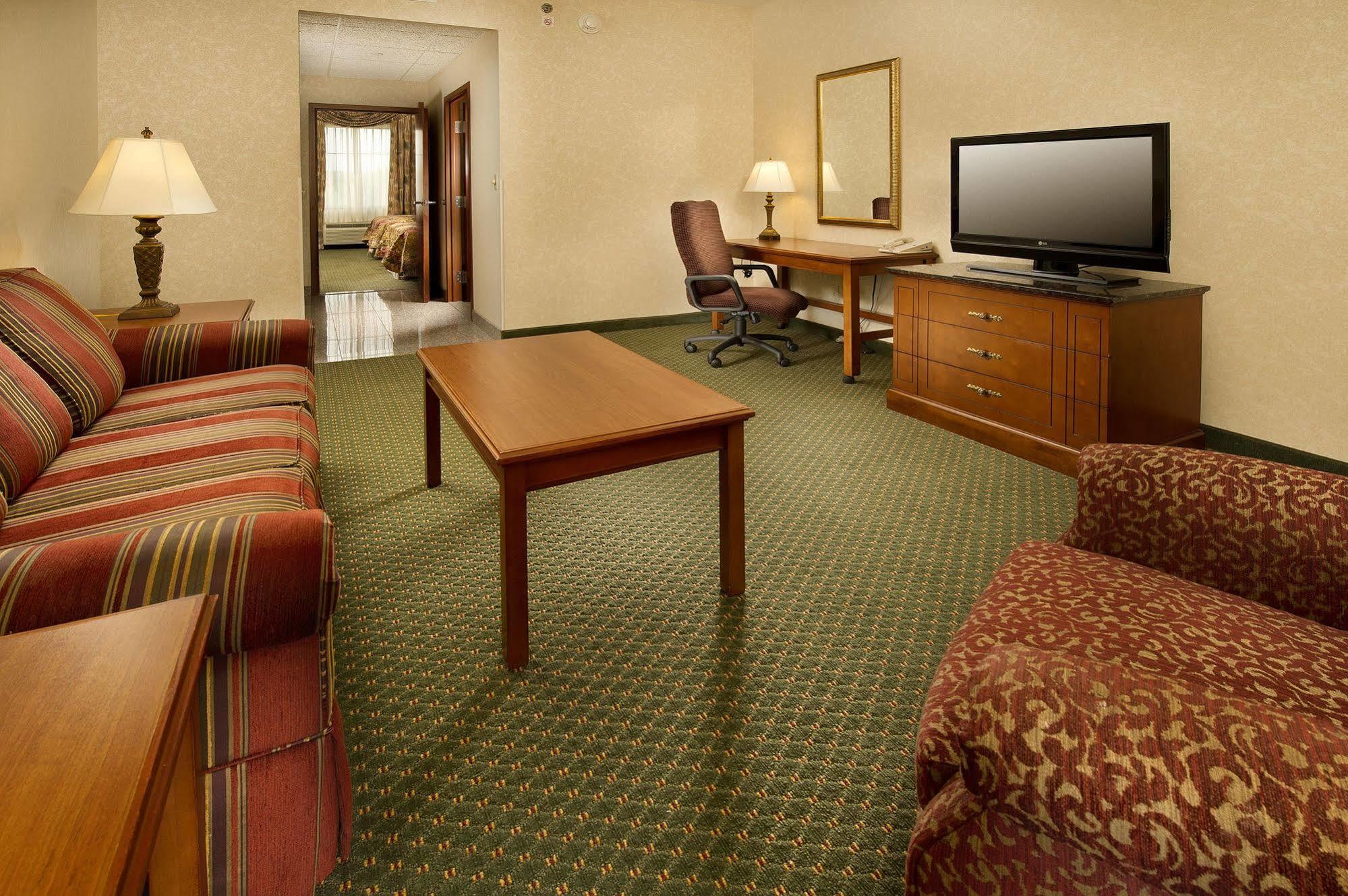 Drury Inn & Suites Middletown Franklin Room photo
